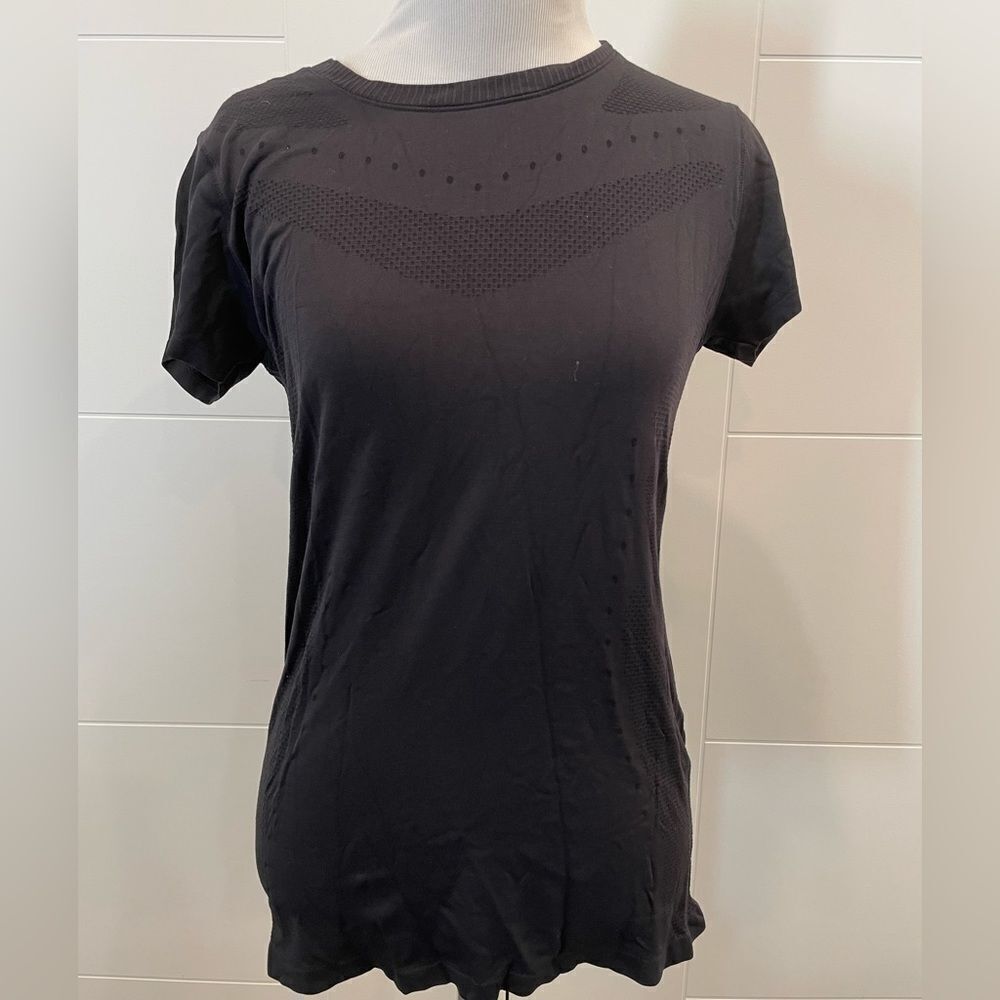 Stretch workout shirt, black, champion brand size medium